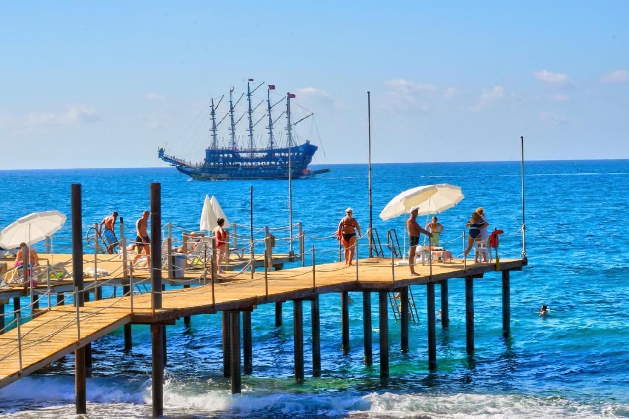 Blue Fish Hotel Konaklı Eksteriør billede