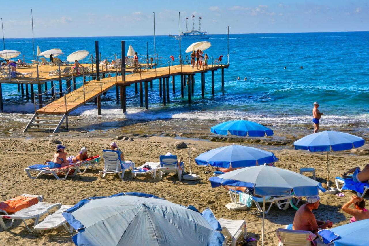 Blue Fish Hotel Konaklı Eksteriør billede